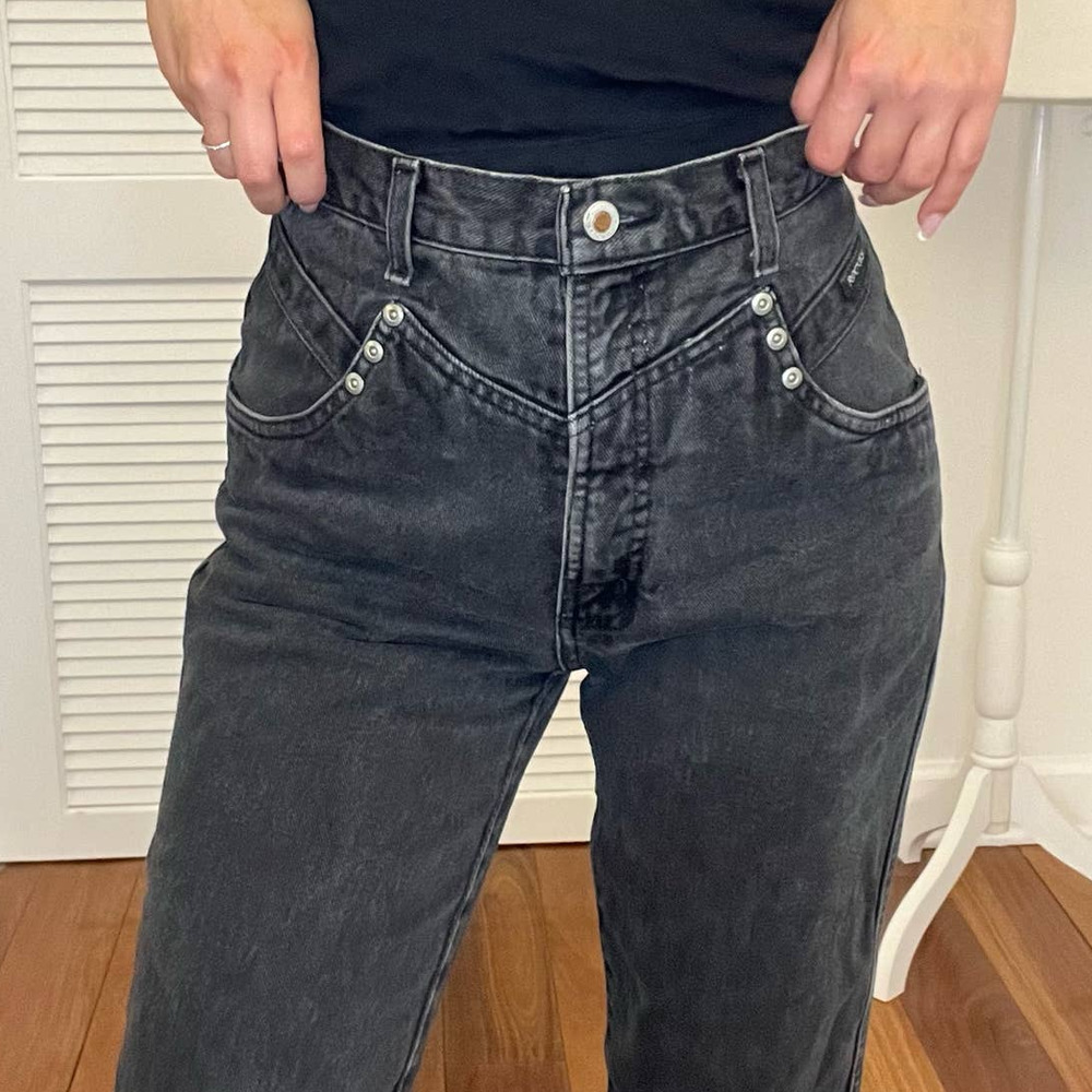 Rockies Rocky Mountain black high waisted jeans vintage 90’s fit denim